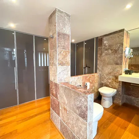 Luxury First Line Appartement